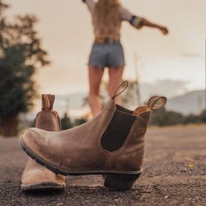 Taupe Blundstone heeled boots.